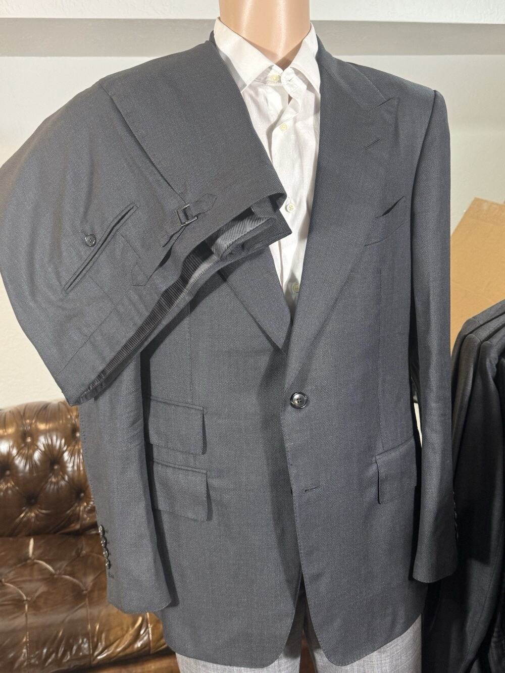 Tom Ford Charcoal Birdseye Wool Peak Lapel 2Pc Suit 52IT 42R US 38x32 Trousers